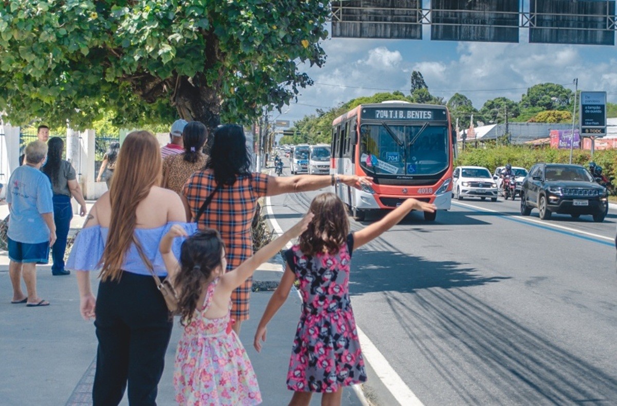 Vai usar ônibus para votar em Maceió? Saiba o que muda neste domingo