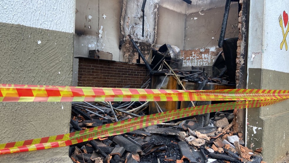 Incêndio atinge marmitaria, em Dracena (SP) — Foto: Carlos Volpi/Portal Alta Paulista Já