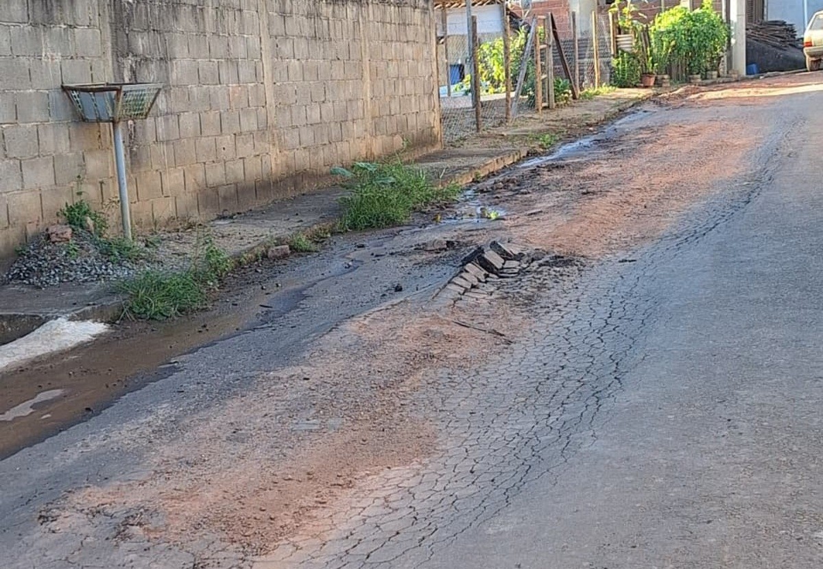 Tráfego de veículos pesados vai ser proibido nas ruas do distrito de Cava Grande, em Marliéria