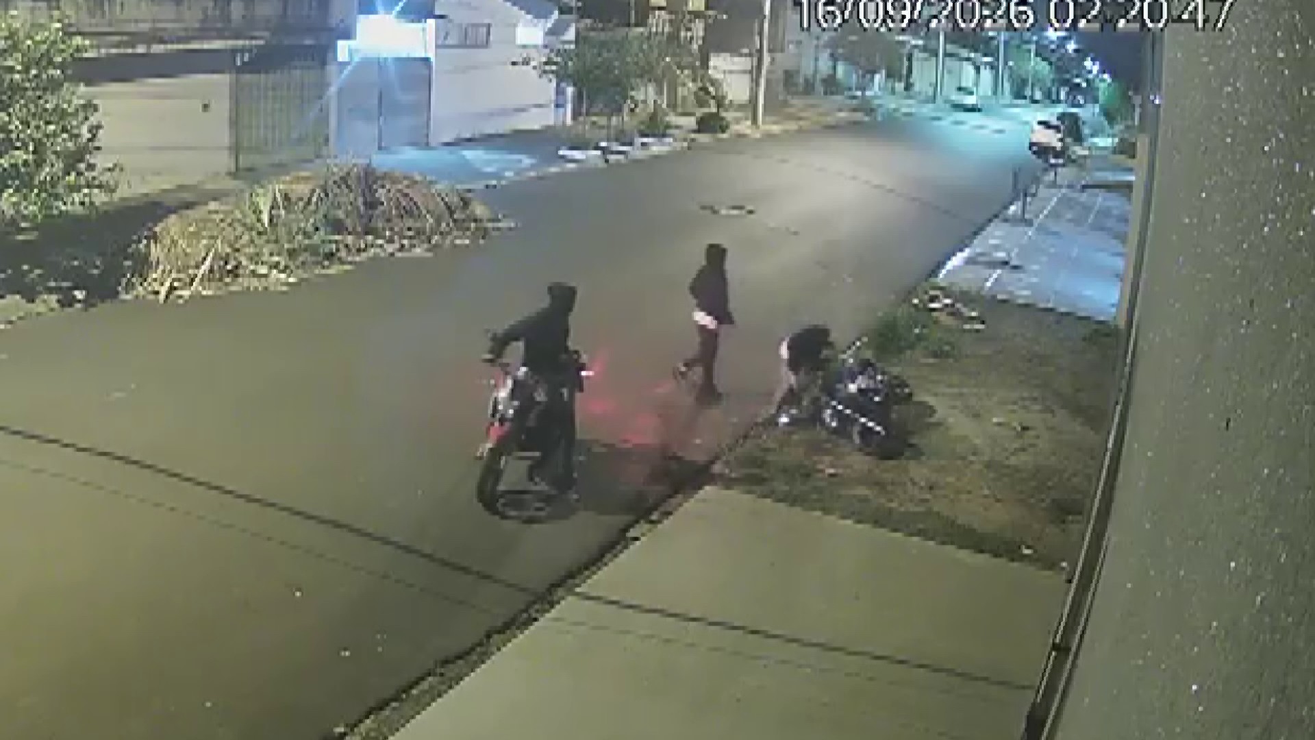 Sequência de furtos de motos em prédios assusta moradores em Ribeirão Preto, SP