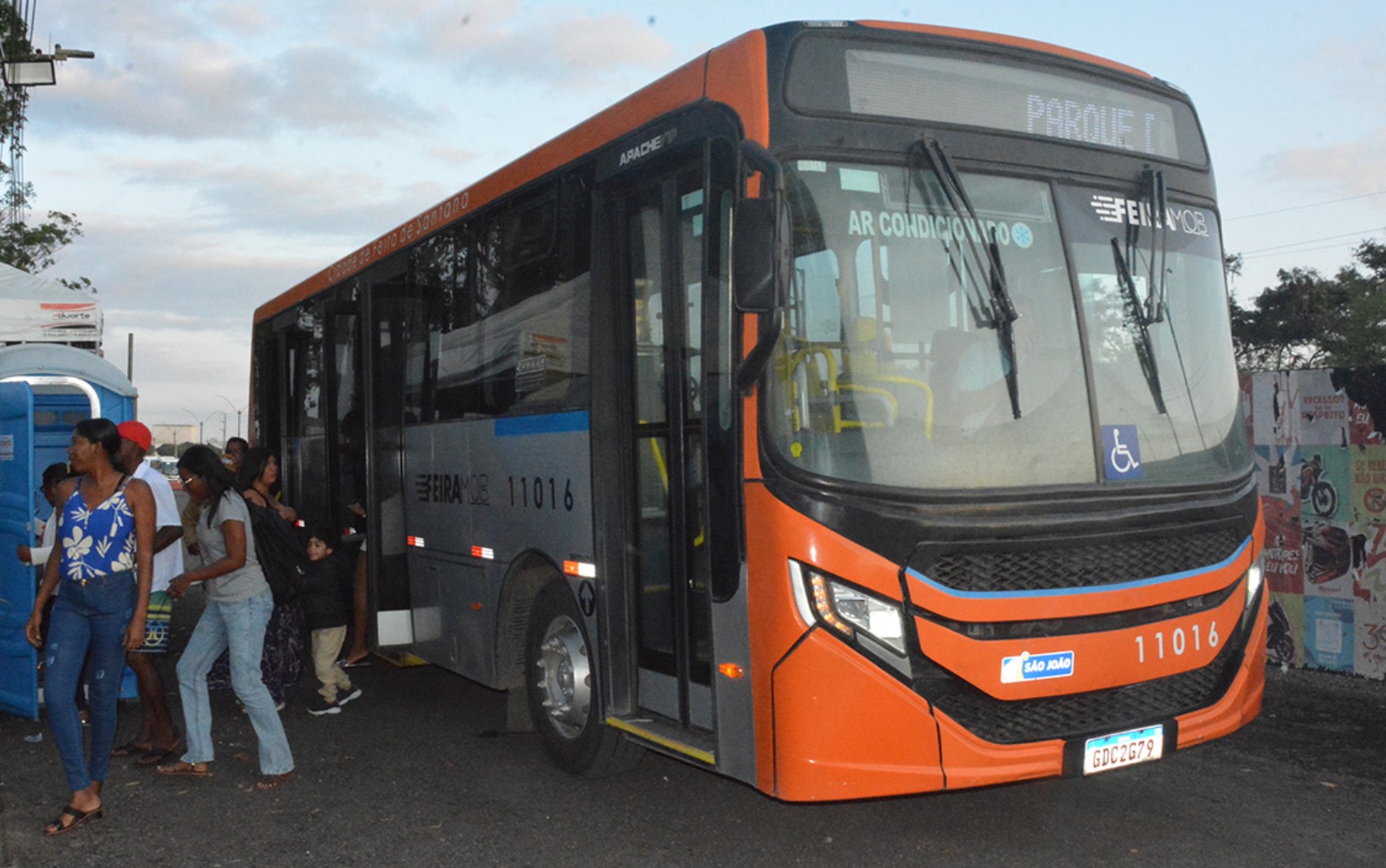 Feira de Santana tem operação especial de transporte para o período natalino; confira
