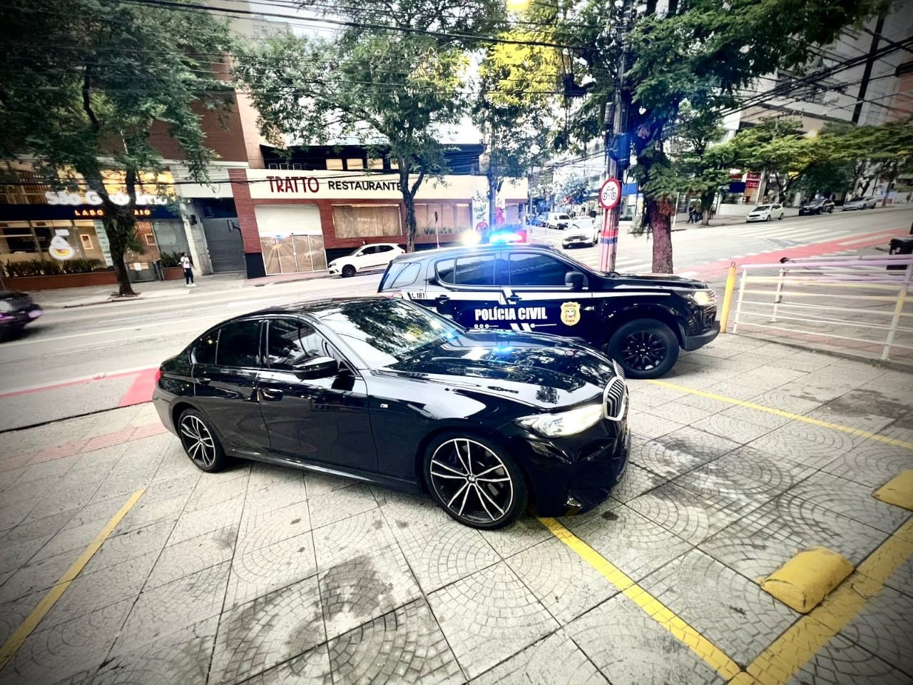 Empresa que sumiu com investimentos de vítimas tem R$ 1,4 milhão bloqueado, e carro de luxo é apreendido