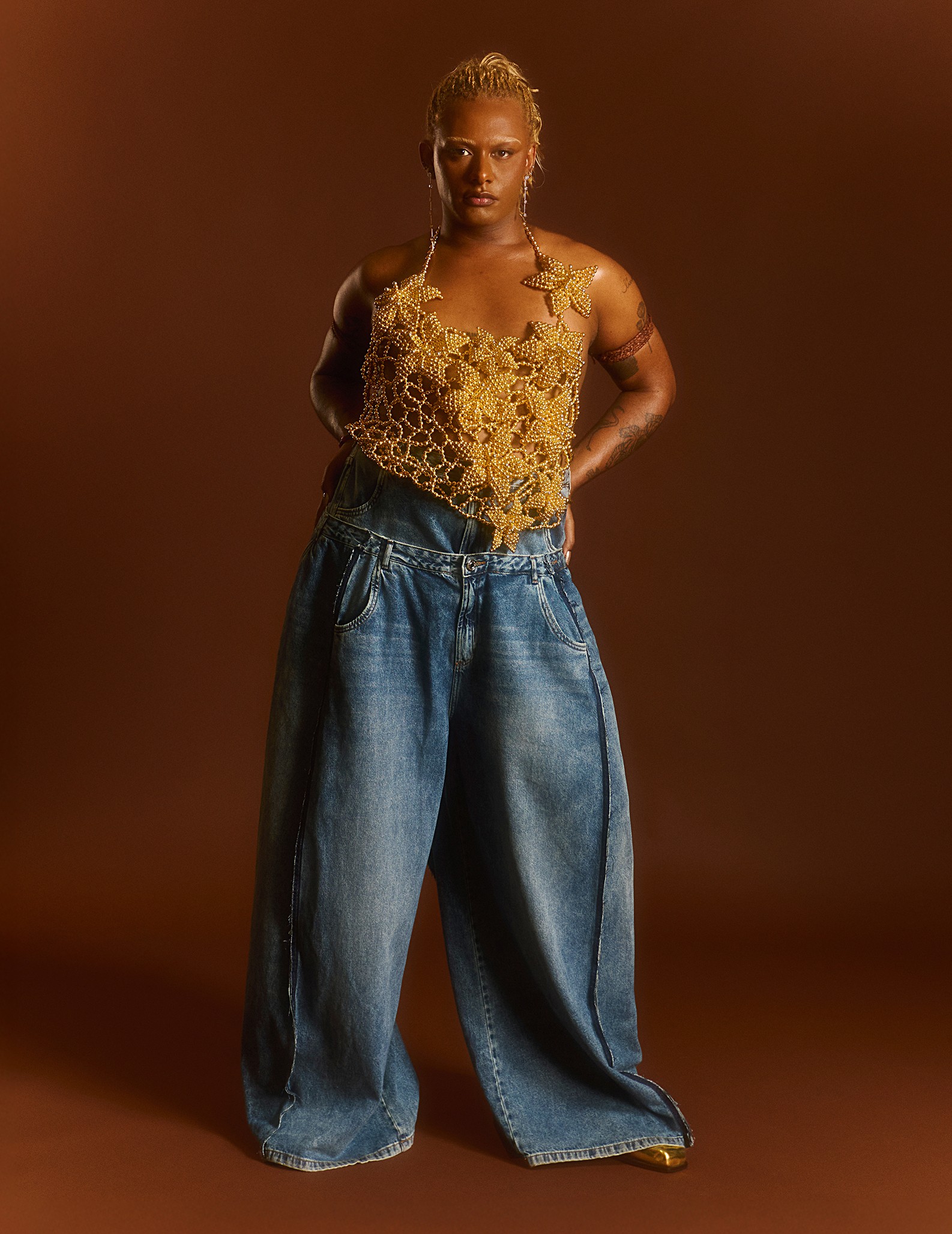 RETROSPECTIVA 2024 – Liniker é a artista do ano na música brasileira com os consagradores álbum e show ‘Caju’ | Blog do Mauro Ferreira