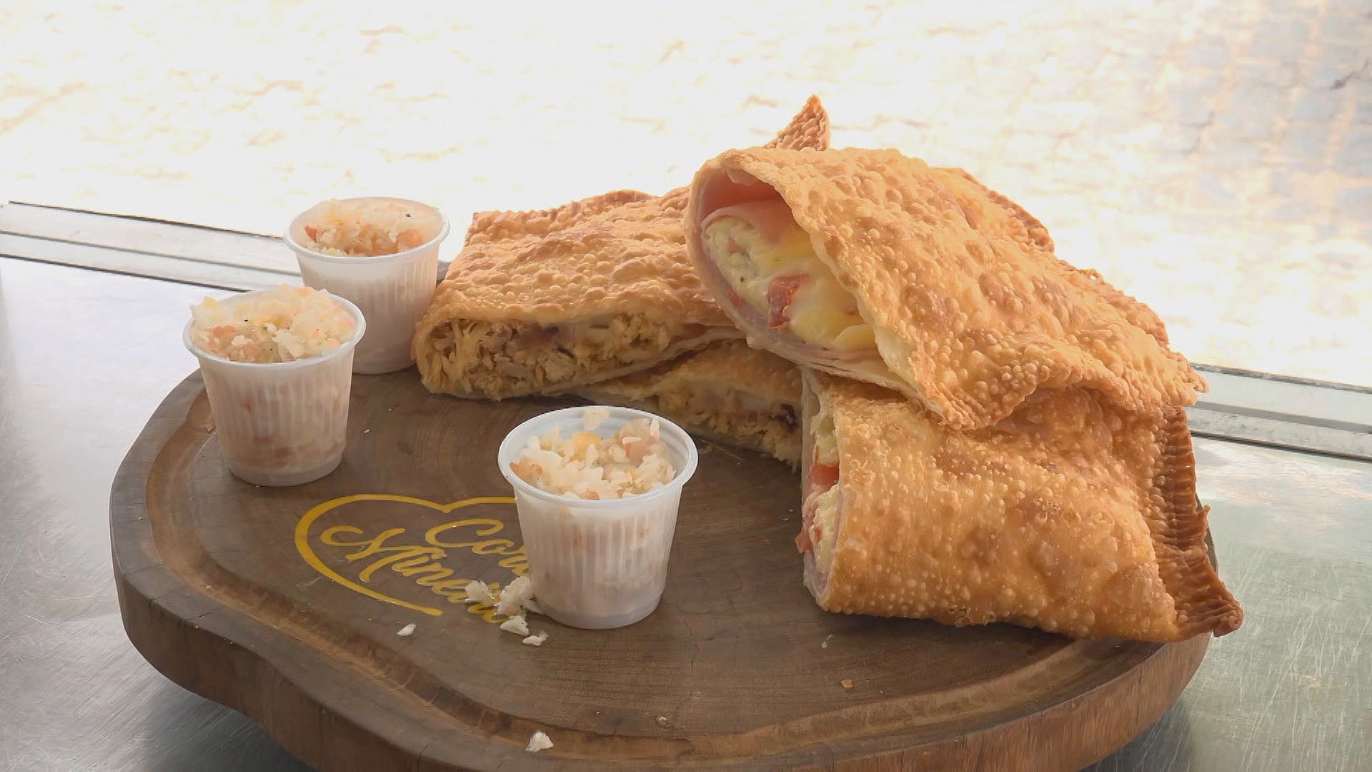 Aprenda a fazer pastel frito no Chef JPB