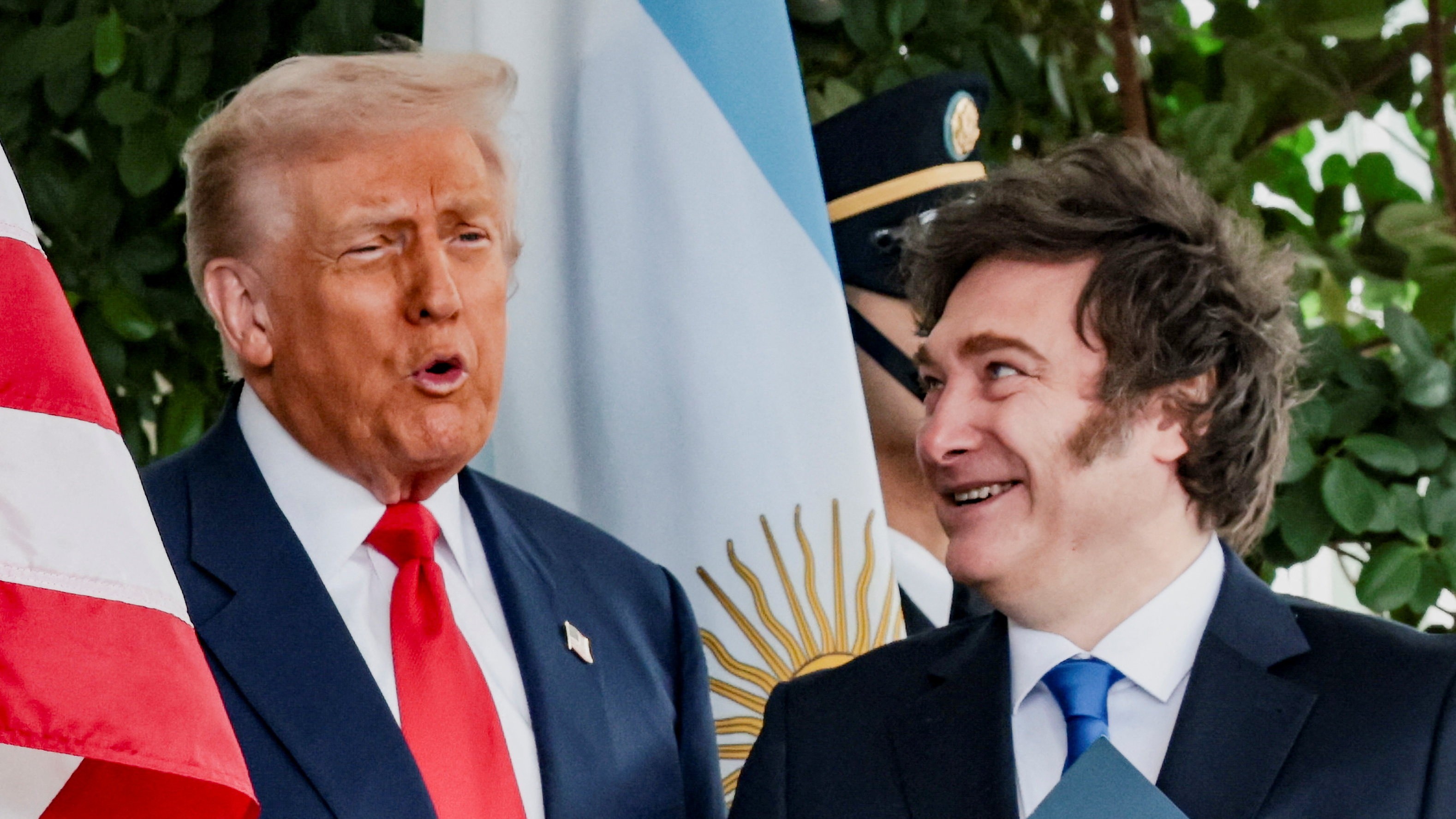 Trump diz que Milei teve 'muita ajuda' dos EUA para vencer eleição na Argentina