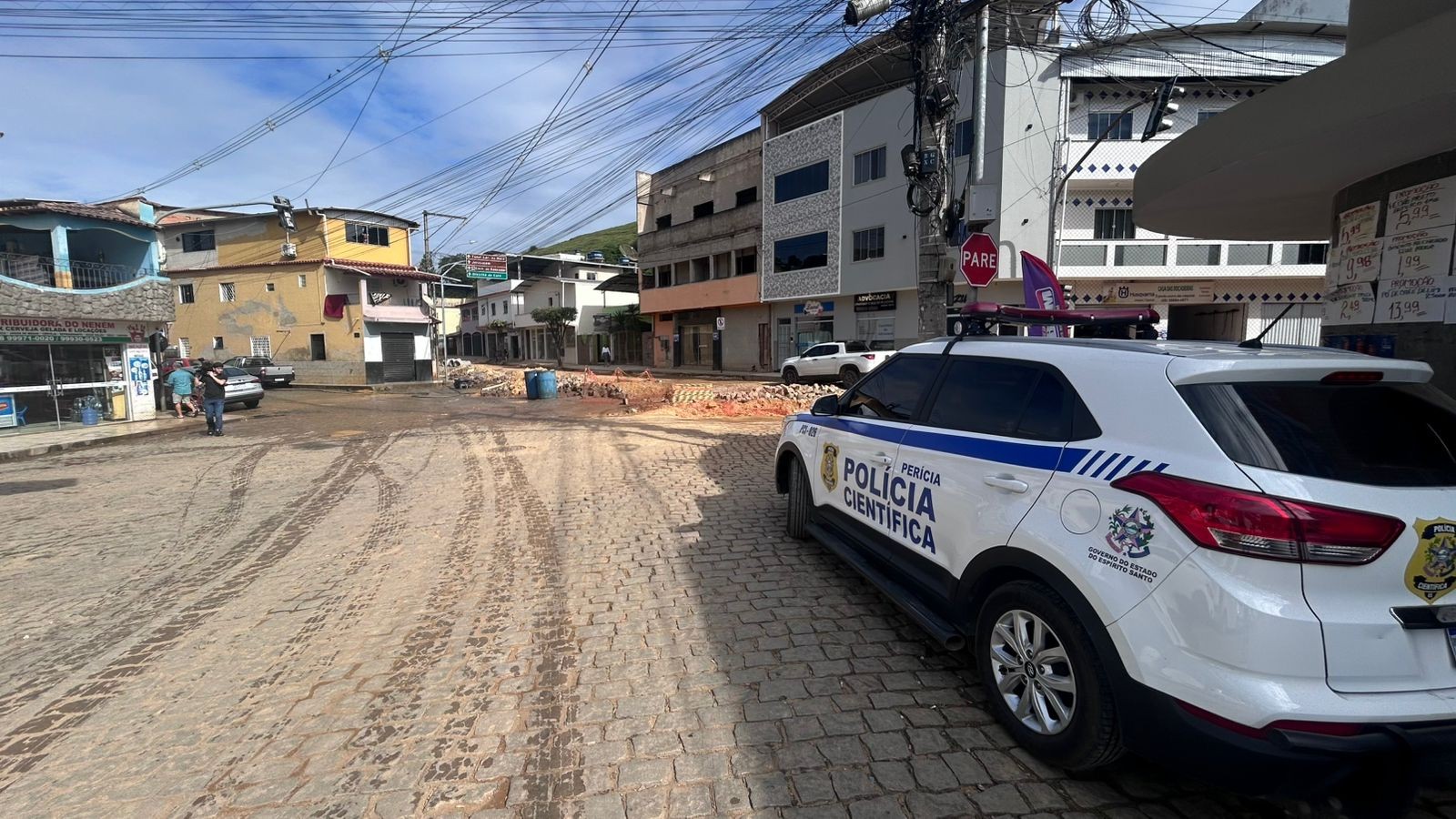 Mulher mata marido a facada para defender filho de agressão no ES
