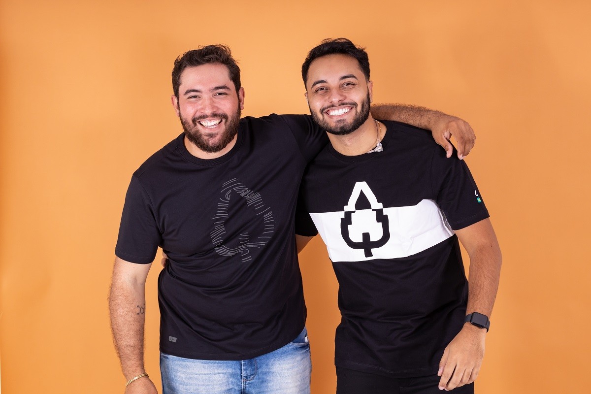 
Amigo do cantor Felipe Alves, que morreu após edema cerebral, diz que seguirá com planos da dupla sertaneja: 'Honrar o sonho dele'
