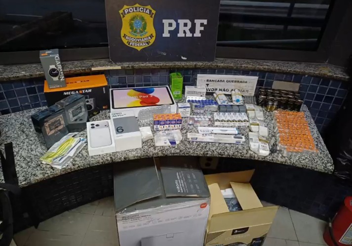 PRF apreende carga sem nota fiscal de canetas emagrecedoras, anabolizantes e equipamentos eletrônicos na Grande BH