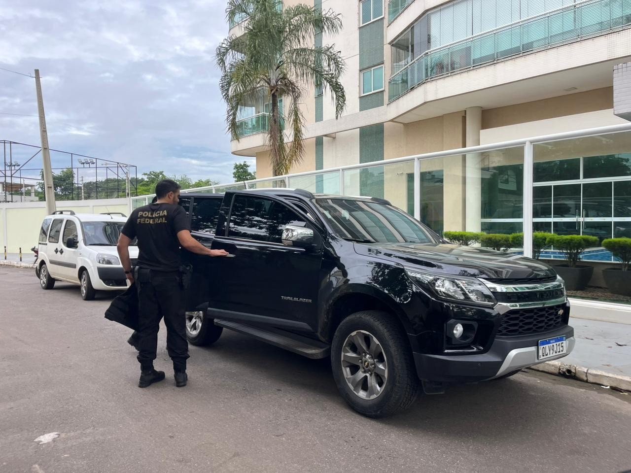 Prefeitura do AC desviou quase R$ 1 milhão em shows pagos com emendas de deputado alvo da PF, diz CGU