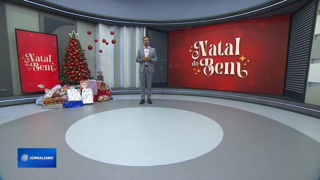 Filho de Carla Perez e Xanddy comemora 22 anos com homenagem da irmã