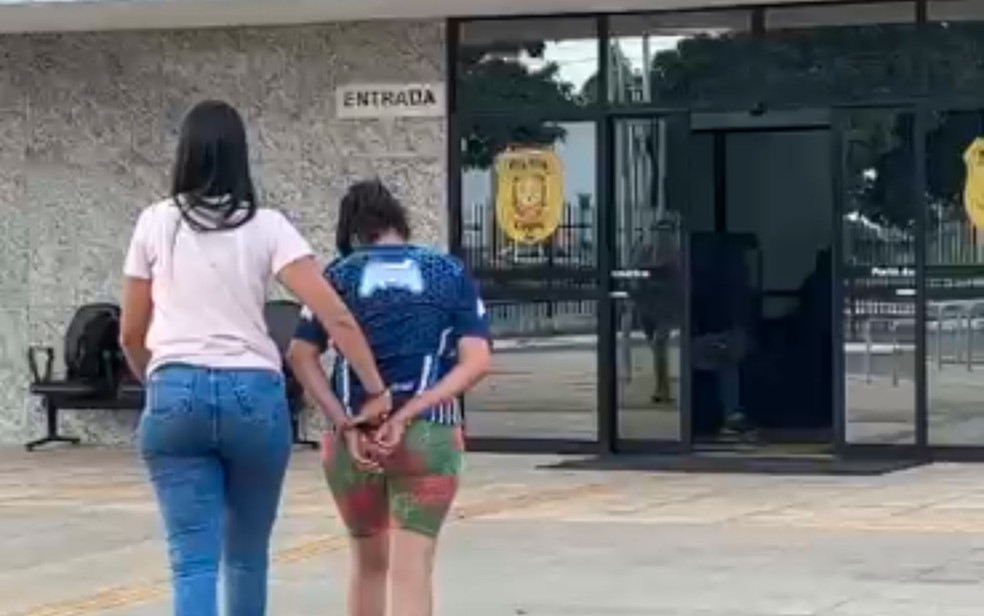 Mãe condenada por matar o filho de 2 anos em Goiás por se parecer com o pai é presa — Foto: Divulgação/PCDF