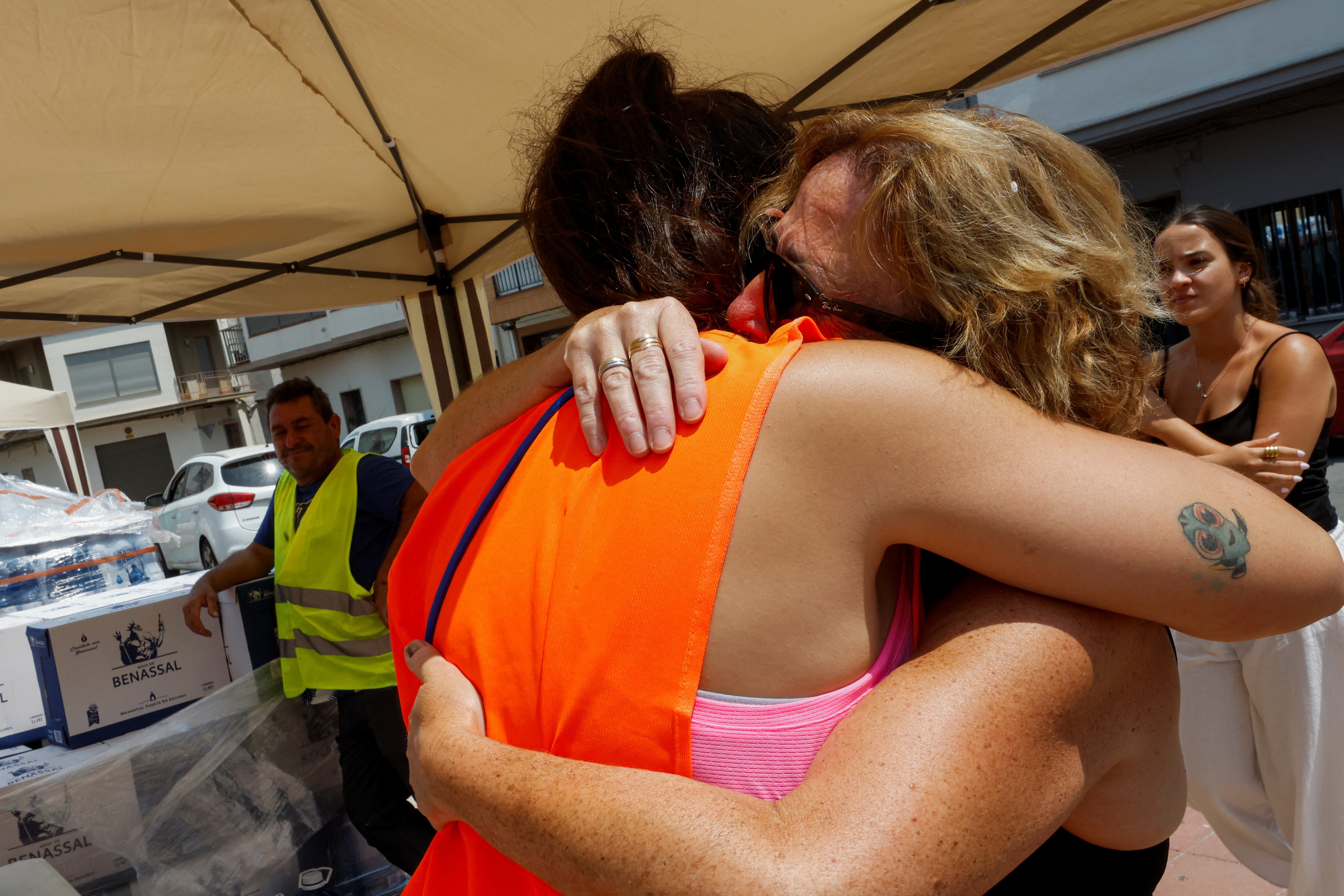 Incêndios florestais na Europa: Espanha suspende ordens de evacuação