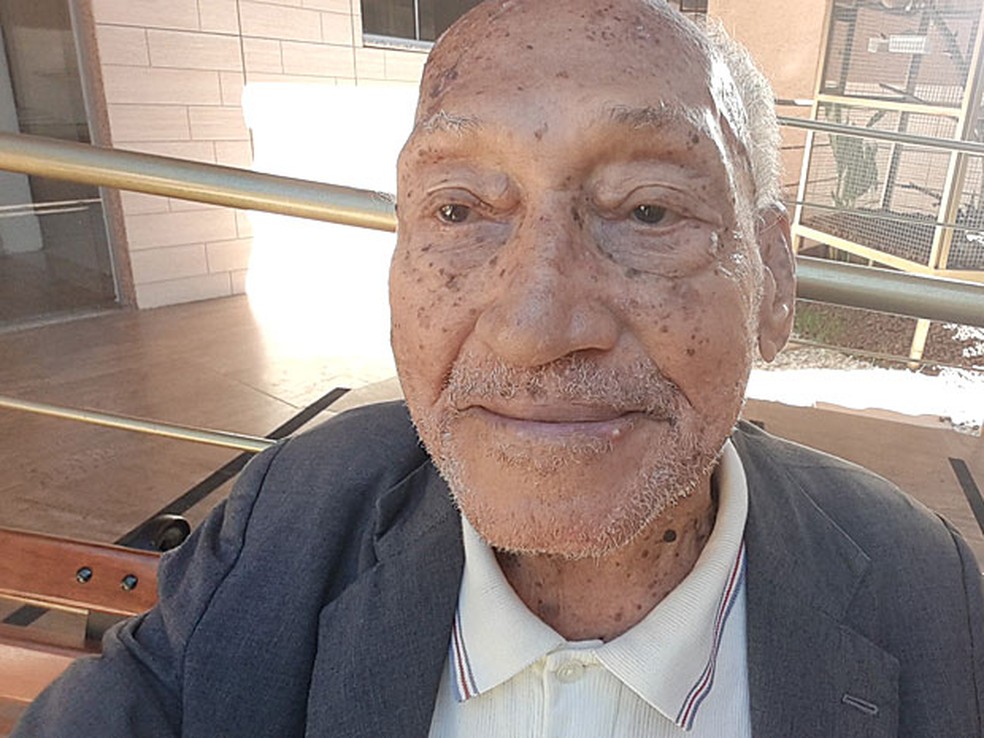 Primeira selfie do fot&oacute;grafo Gerv&aacute;sio Baptista,em 2016, que registrou a imagem mais famosa da inaugura&ccedil;&atilde;o de Bras&iacute;lia &mdash; Foto: Gerv&aacute;sio Baptista/Arquivo Pessoal