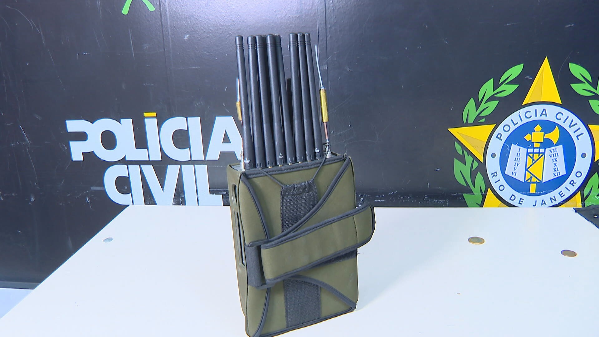 Criminosos ampliam uso de bloqueadores ilegais de sinal de GPS para evitar rastreio de veículos roubados