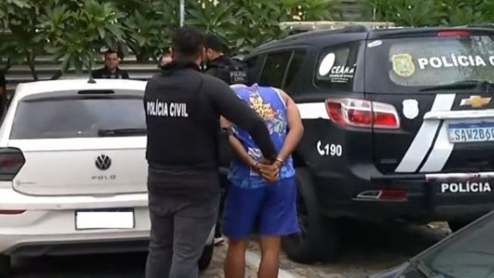 Membros do Comando Vermelho são presos durante operação da Polícia Civil no Ceará e outros 4 estados. — Foto: TV Verdes Mares/ Reprodução