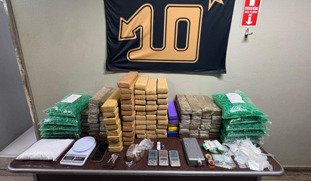 Polícia apreende 100 tijolos de maconha em condomínio de Piracicaba; suspeito foi preso
