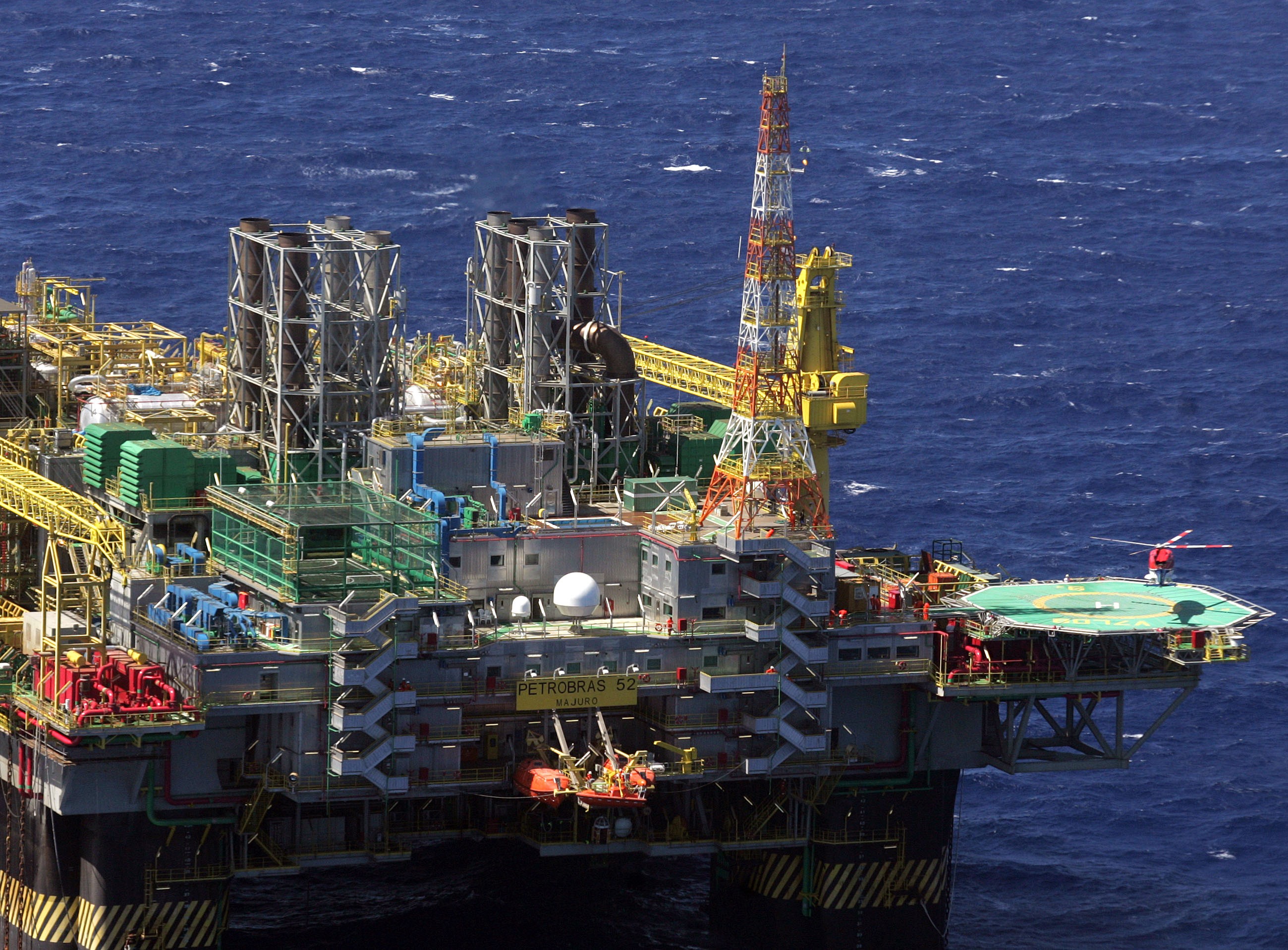 MPF pede condenação da Petrobras, Ocyan e Foresea por danos ambientais causados por despejo de poluentes no mar