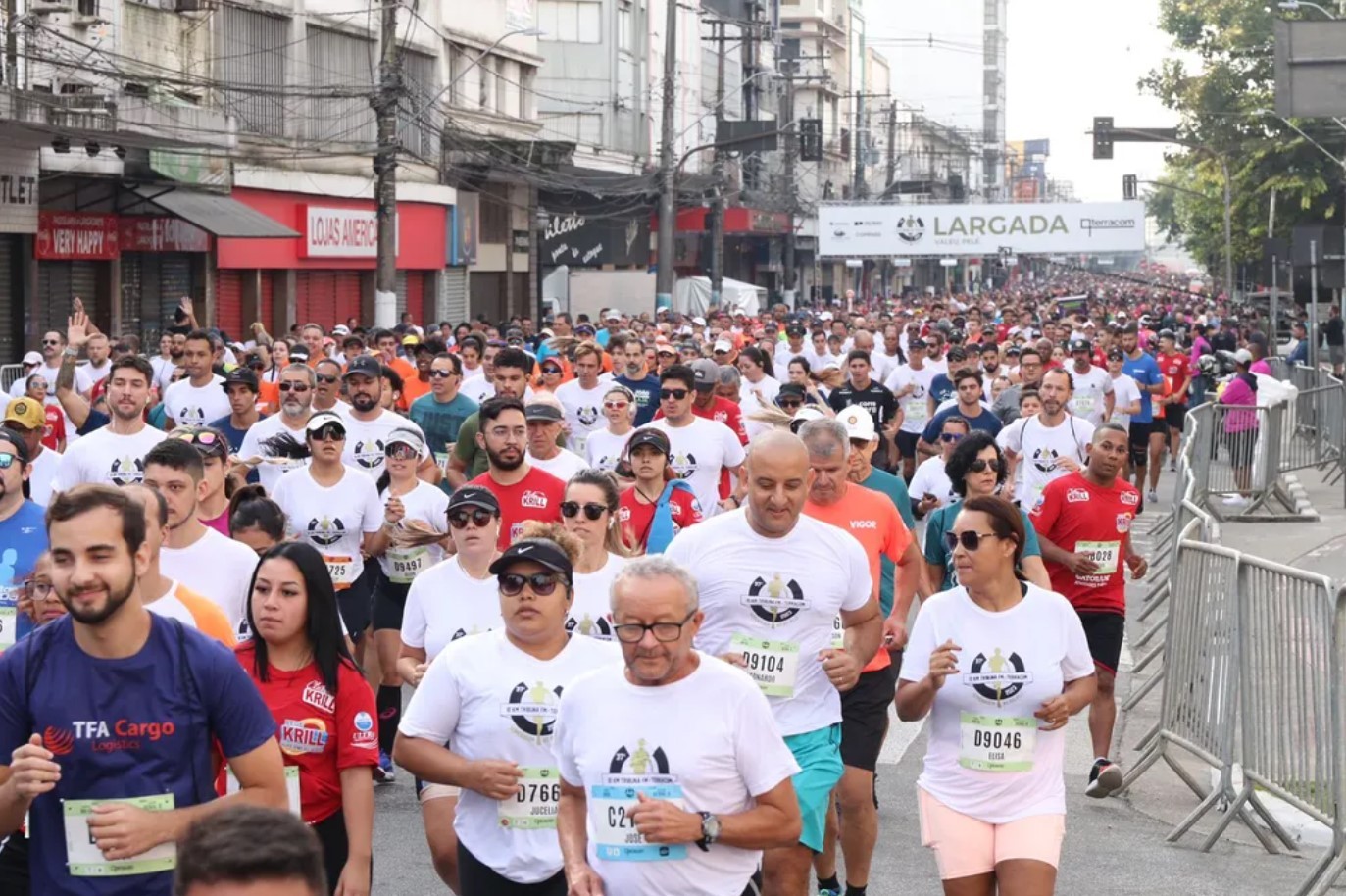 39ª edição dos 10 KM Tribuna FM interdita ruas e avenidas de Santos, SP; confira as rotas alternativas 