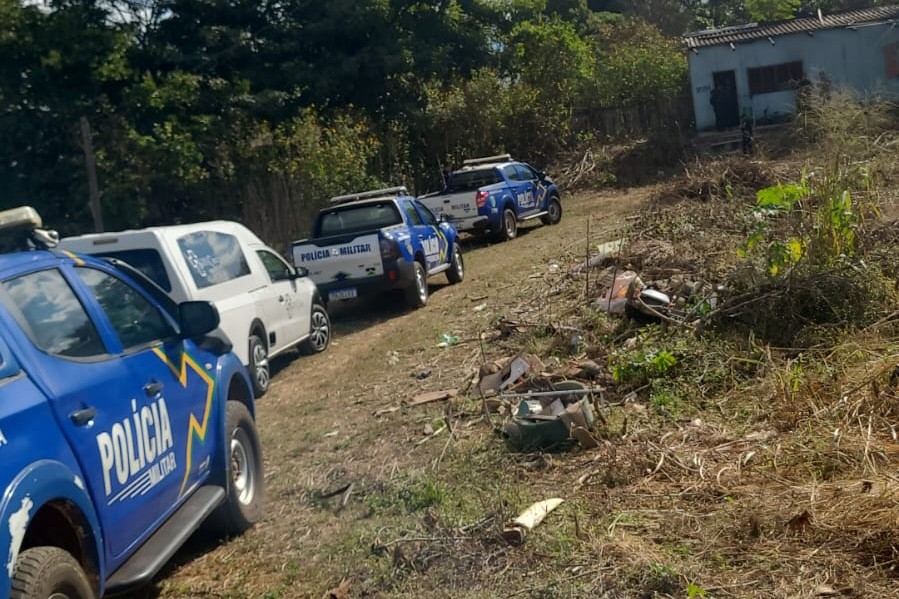 Dois corpos são encontrados amarrados e amordaçados dentro de casa em RO; local seria usado para tráfico, diz polícia