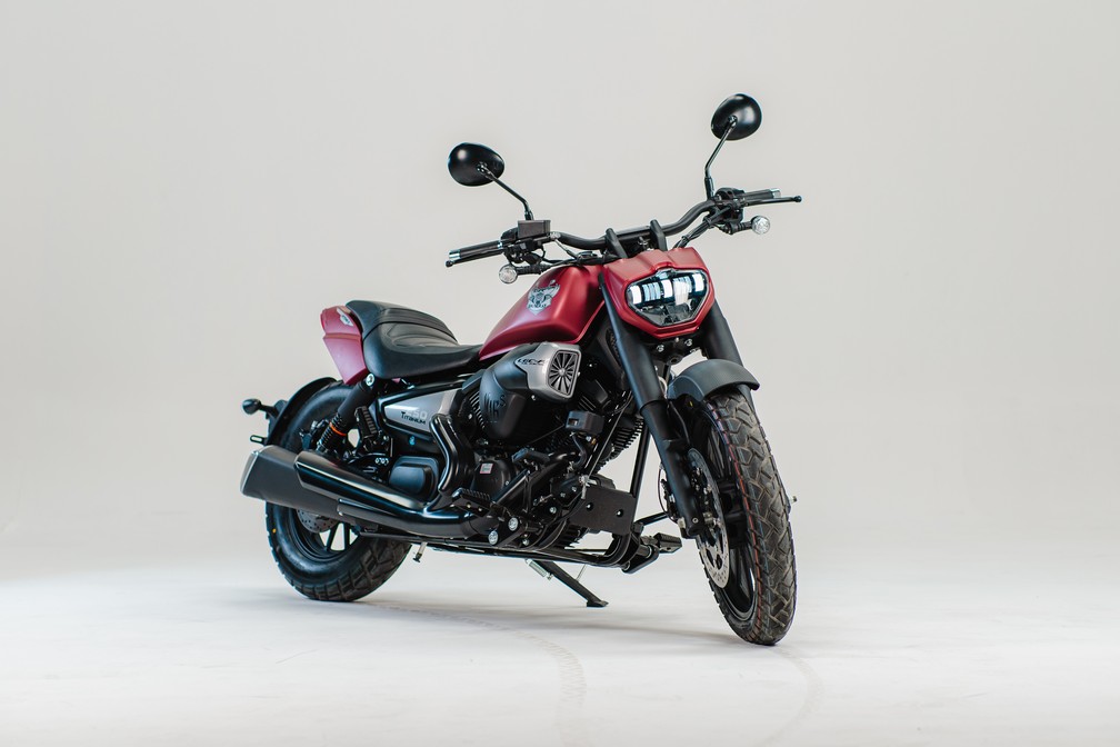 Shineray Titanium 250 chega por R$ 23.890 com motor bicilíndrico de 19 cv e 1,8 kgfm de torque — Foto: Divulgação | Shineray