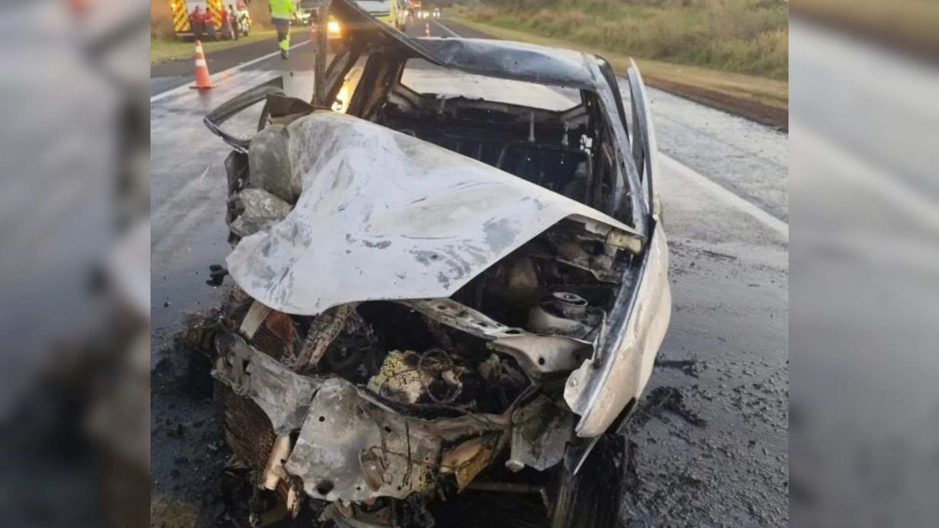 Batida frontal entre carros deixa feridos em Santo Antônio do Aracanguá