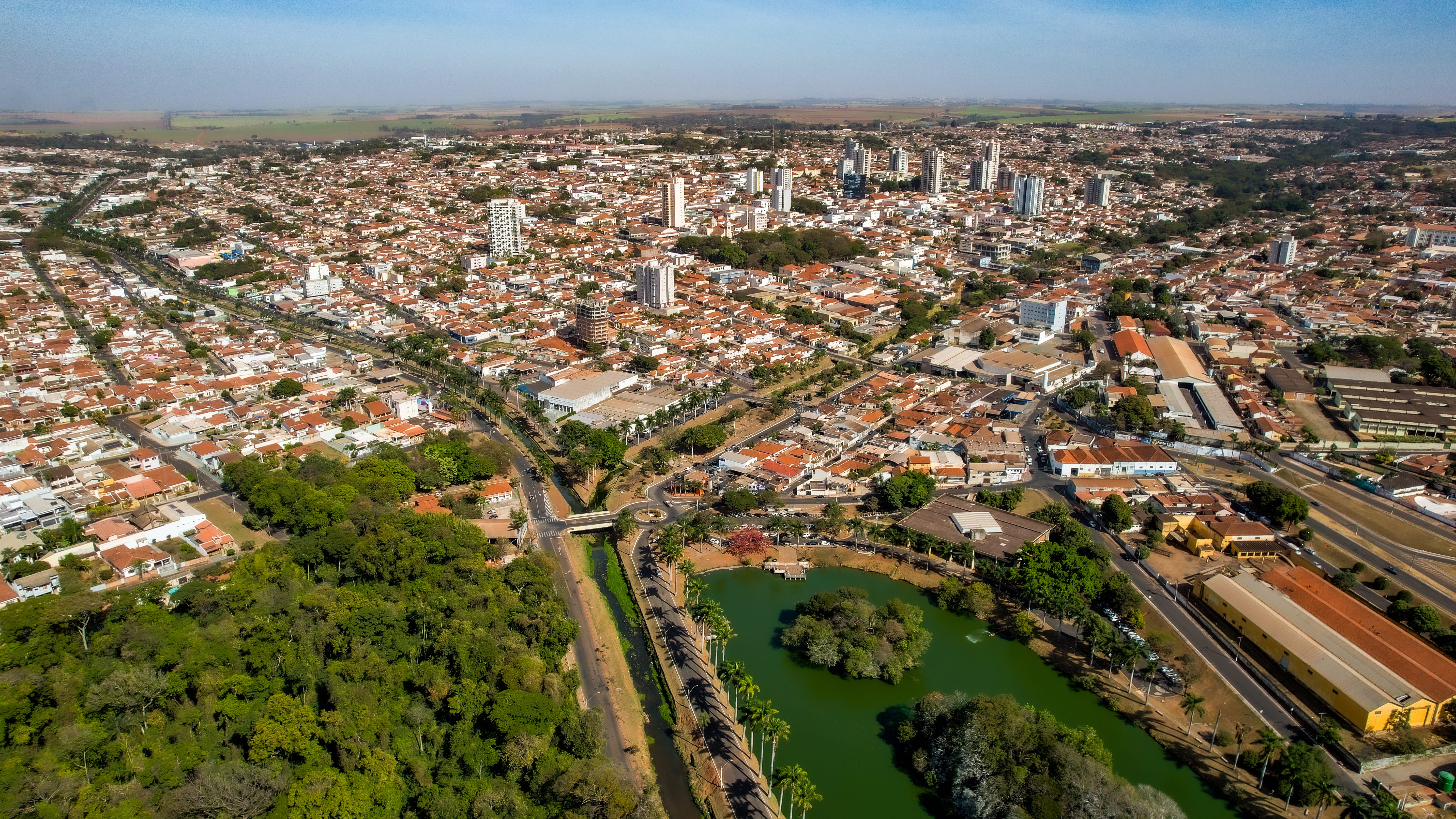 Jaboticabal 198 anos:
Onde você olhar, tem trabalho e resultado de verdade