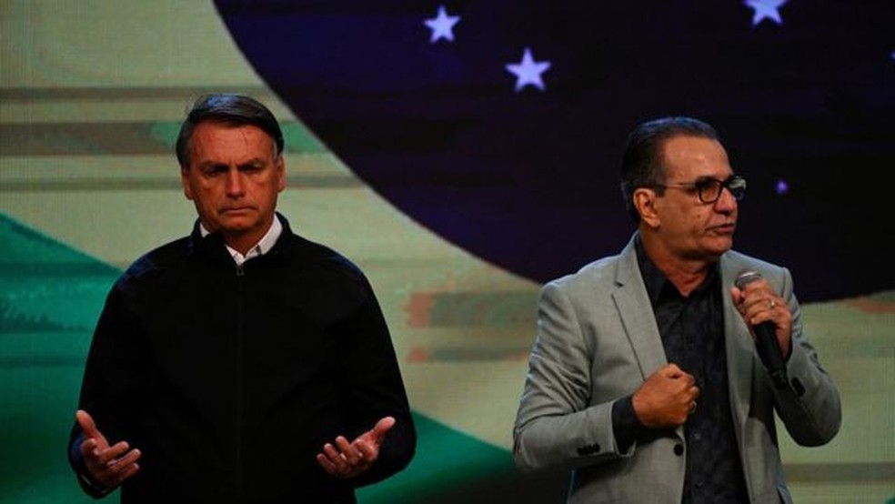 Cristãos relatam perseguição em igrejas a quem não apoia Bolsonaro