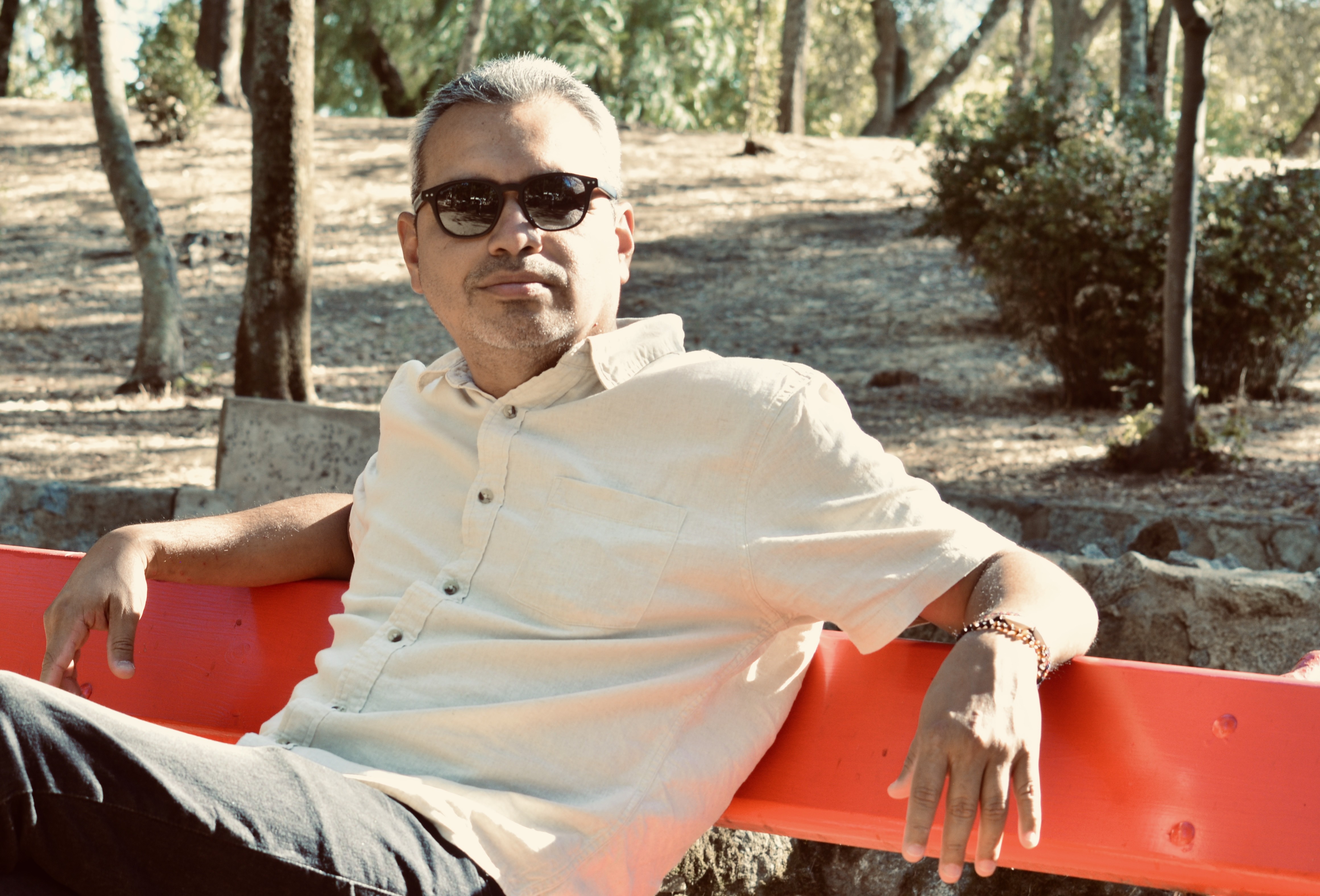 Cantor santareno Sid lança nova música de trabalho 'Hoje é por minha conta!'