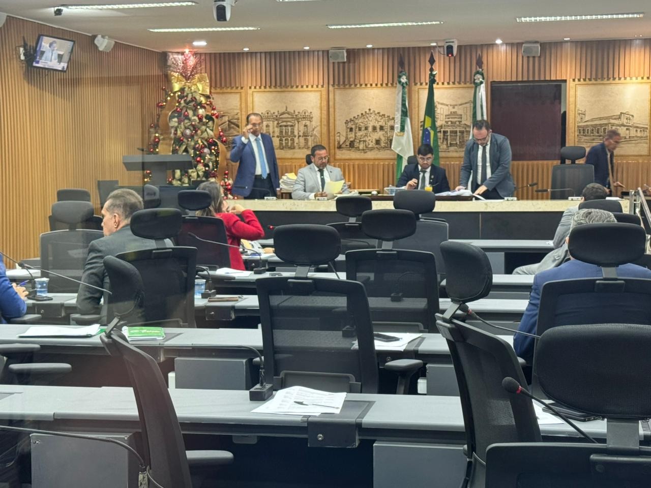 Câmara aprova lei que autoriza prefeitura de Natal a pegar empréstimo de R$ 660 milhões