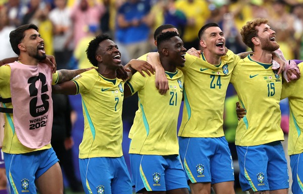 NYT coloca seleção brasileira no top 3 da Copa do Mundo após jogo contra o Japão | G1