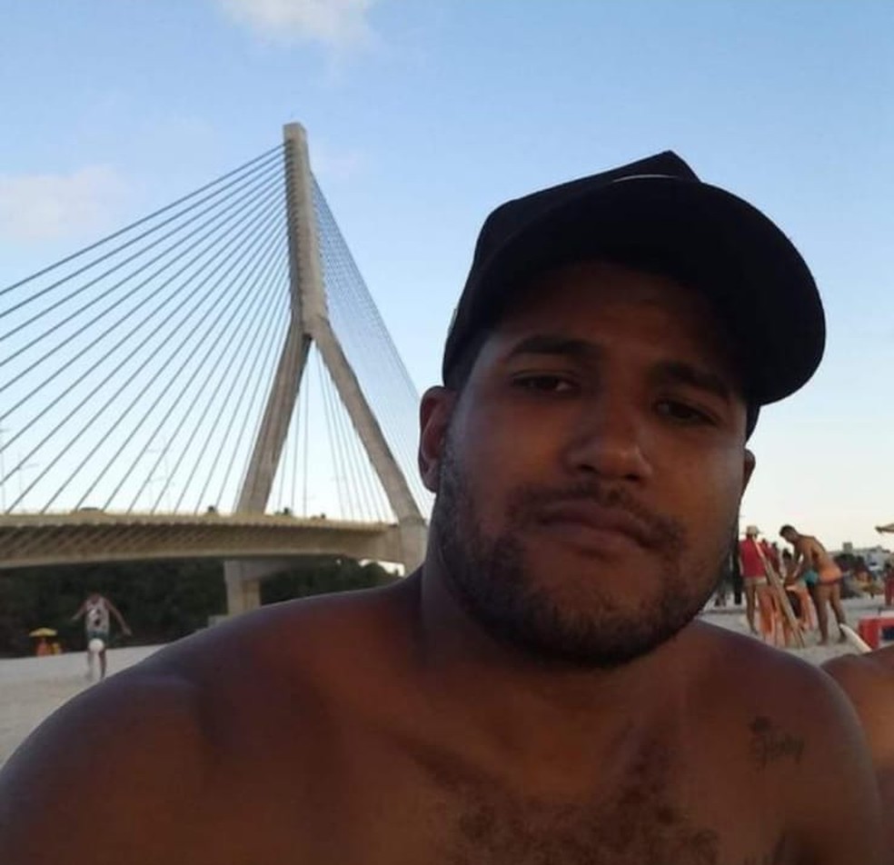 Homem morreu e três pessoas ficaram feridas após um tiroteio em Ilhéus, no sul do estado — Foto: Reprodução/Redes Sociais