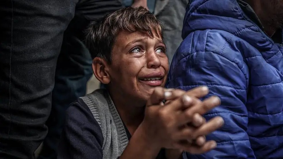 Katrin Glatz Brubakk afirma que, ao se depararem com um trauma, algumas crianças reagem se isolando — Foto: Getty Images via BBC