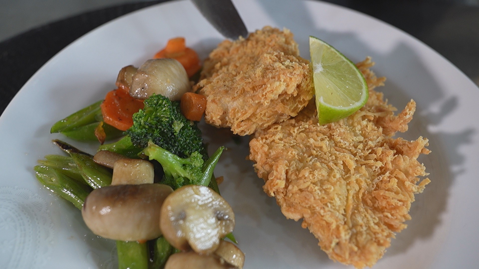 Peixe à romana: aprenda a preparar receita crocante e fácil de fazer