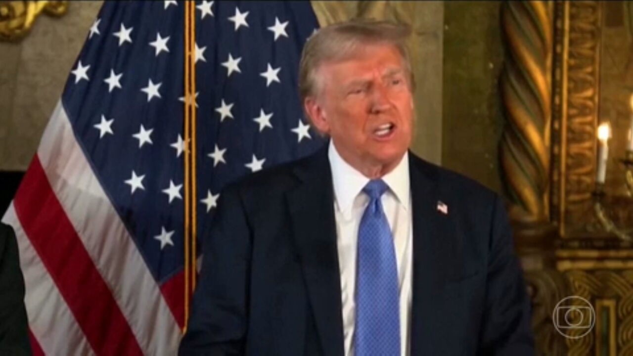 Trump promete 'deter a loucura transgênero' em seu primeiro dia de governo