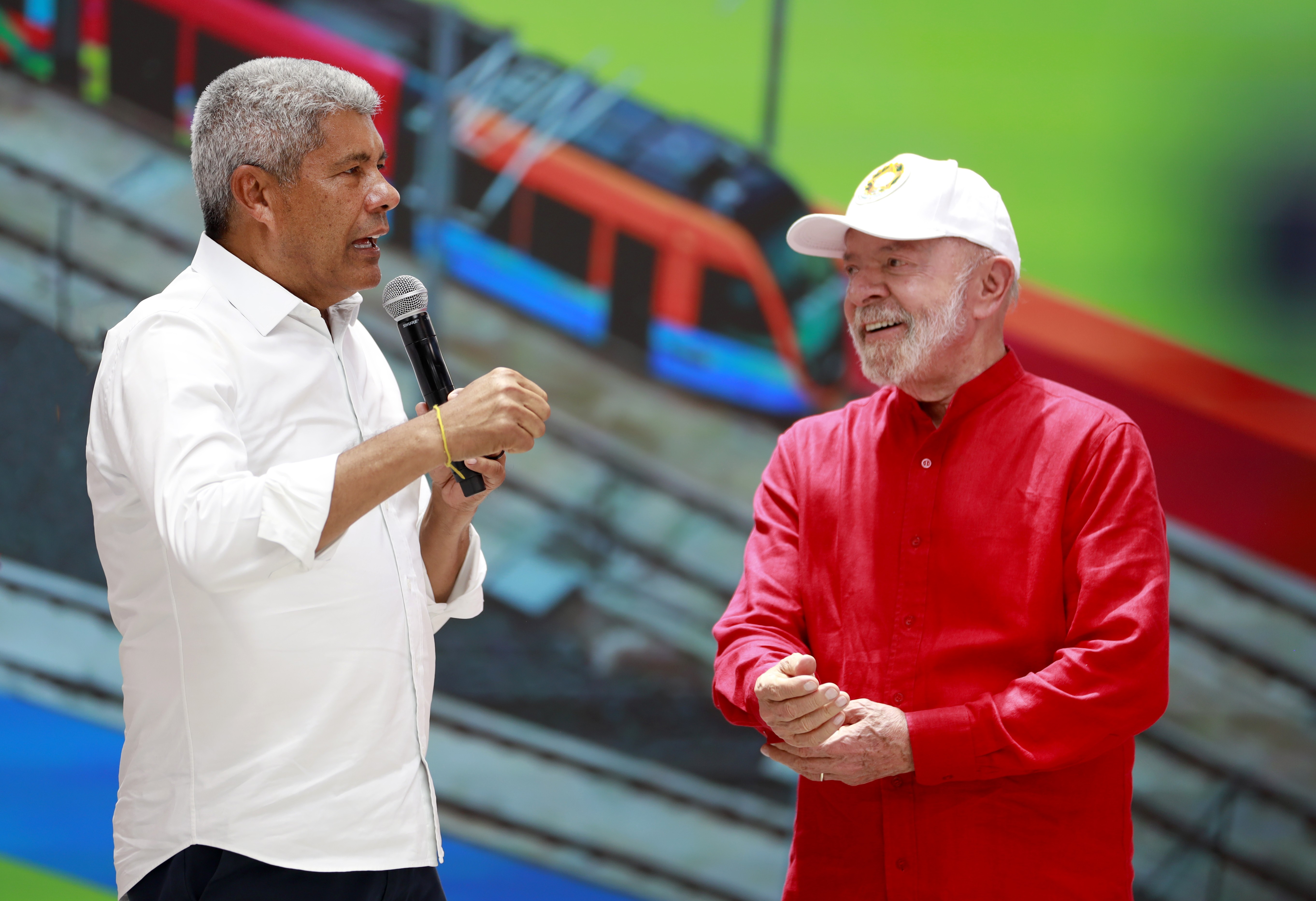 Governador critica Prefeitura de Salvador por cancelamento de evento com Lula; município disse que estado não enviou documento