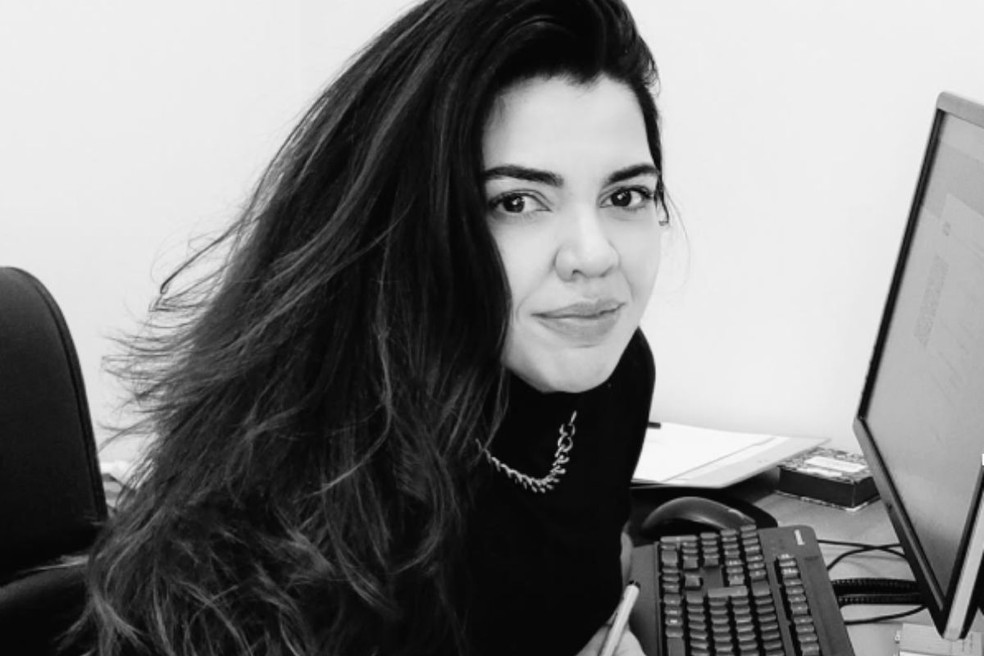 Vanessa Ricarte, de 42 anos, foi esfaqueada pelo ex-noivo em Campo Grande — Foto: Redes sociais