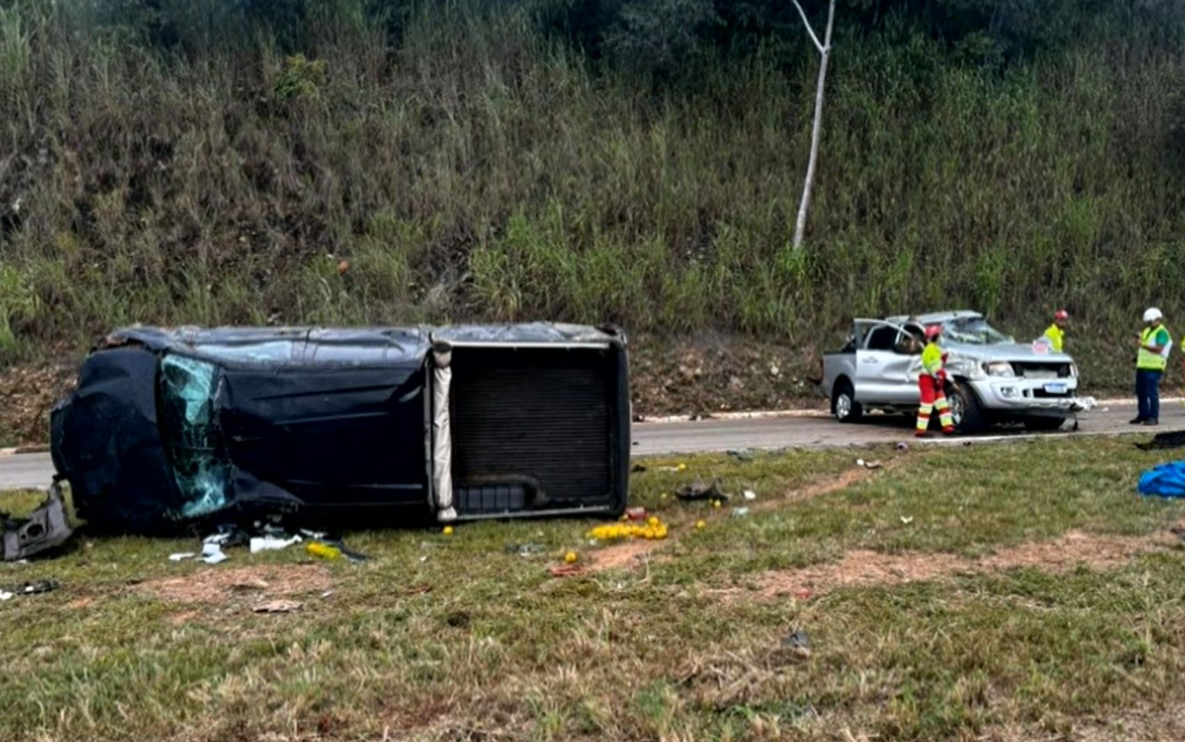 Acidente entre duas caminhonetes causa morte e deixa três pessoas feridos na BR-080