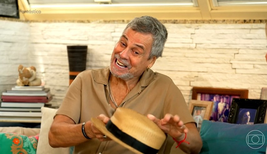Em entrevista, Carlinhos de Jesus conta sua rotina de tratamentos, exercícios e superação