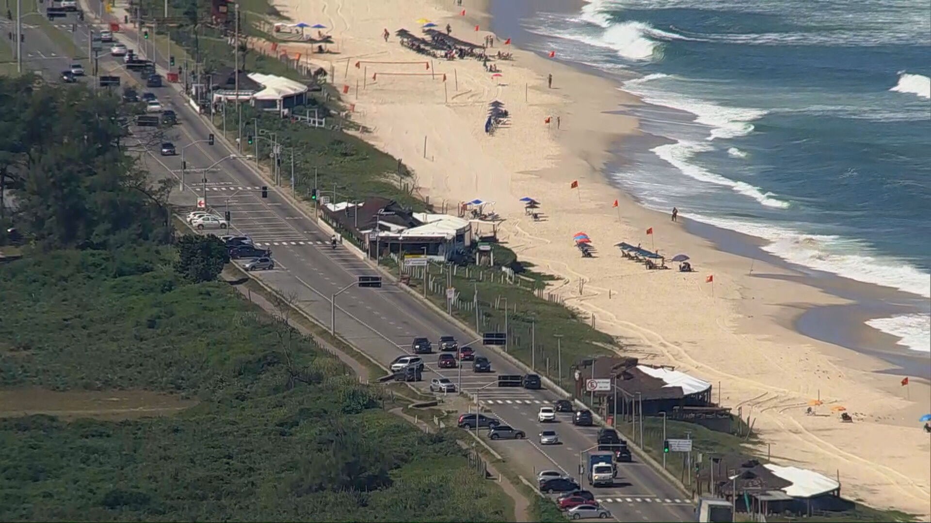 MPF move ação contra União e prefeitura por irregularidades em quiosques na Praia da Reserva, no Rio