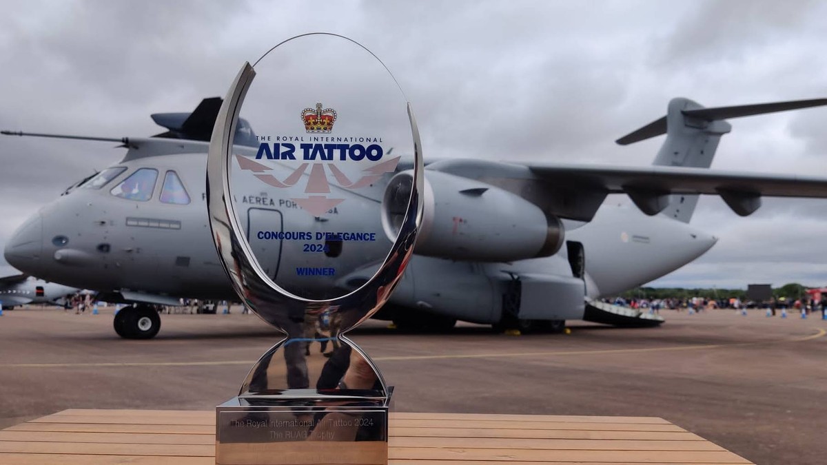 A Brazilian-made plane has been chosen as the most elegant in the world at a UK ceremony  the world
