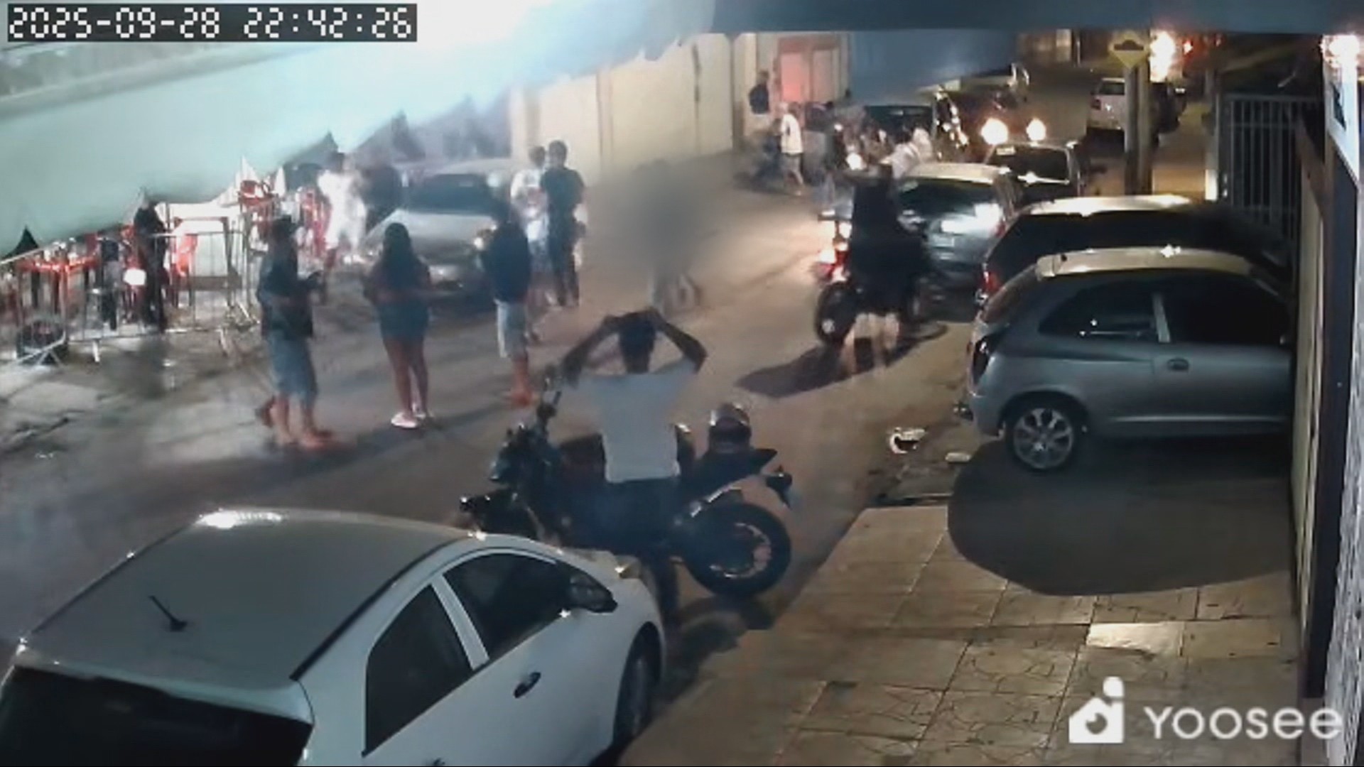 Dois homens são mortos a tiros e um fica ferido em Matozinhos, na Grande BH; VÍDEO