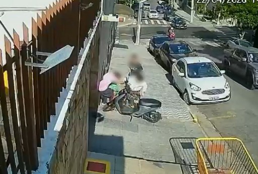 VÍDEO: dupla espanca morador de rua na Zona Oeste de SP