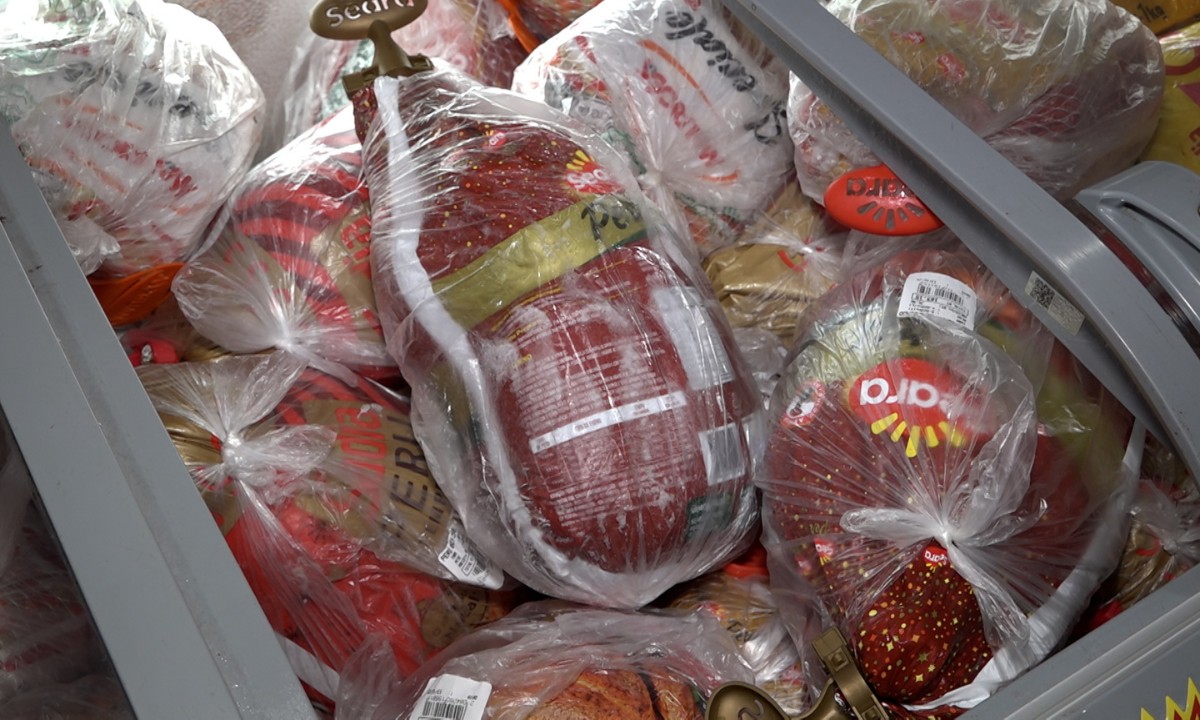 Pesquisa do Procon registra variação de preço de até 220% em itens da ceia de Natal e Ano Novo em Campo Grande