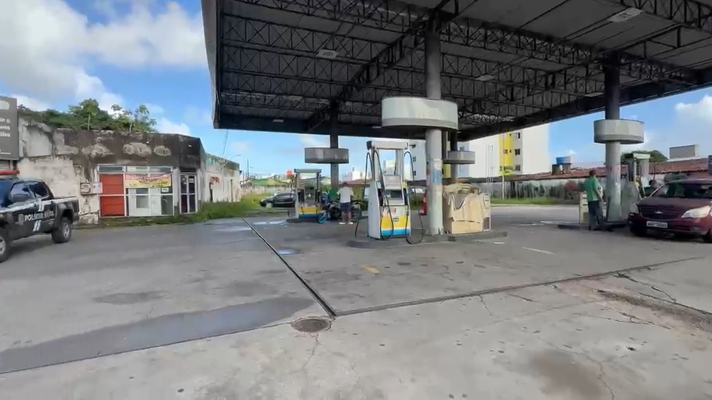 Posto de combustíveis sofre explosão criminosa, em João Pessoa