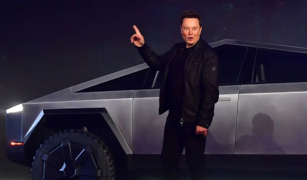 Musk lançou o Tesla Cybertruck em 2019 — Foto: Getty Images via BBC