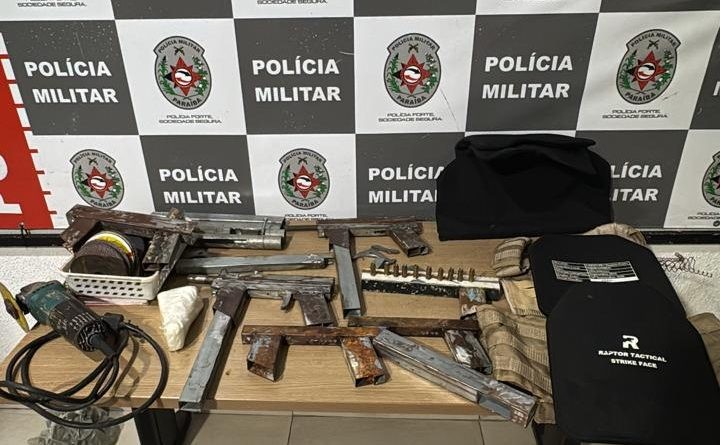Fábrica clandestina de armas de fogo é fechada e homem é preso, em João Pessoa