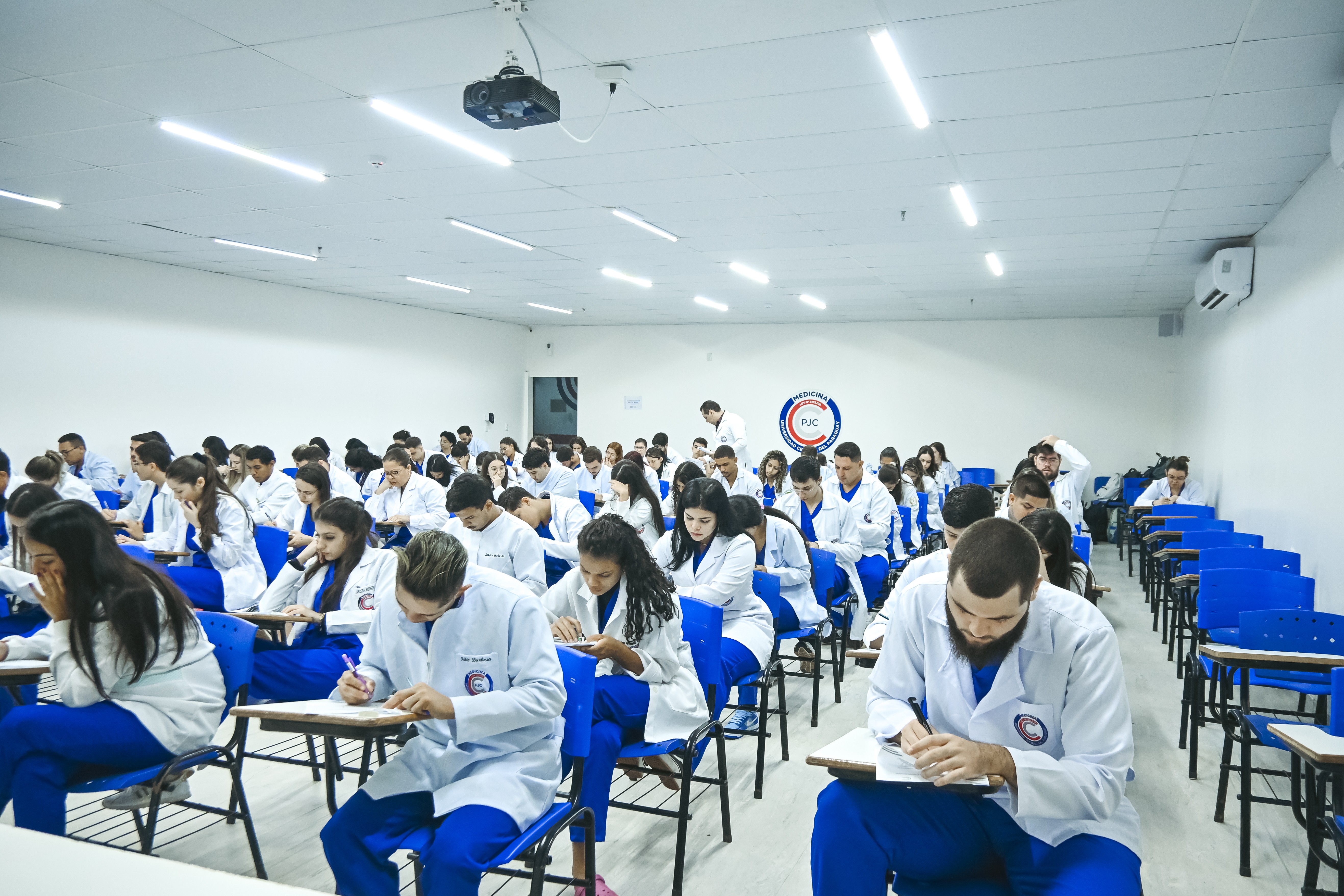 Medicina sem vestibular e qualidade no ensino é na UCP de Pedro Juan