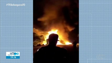 Ônibus pega fogo na BR-153 próximo a Miranorte; saiba mais