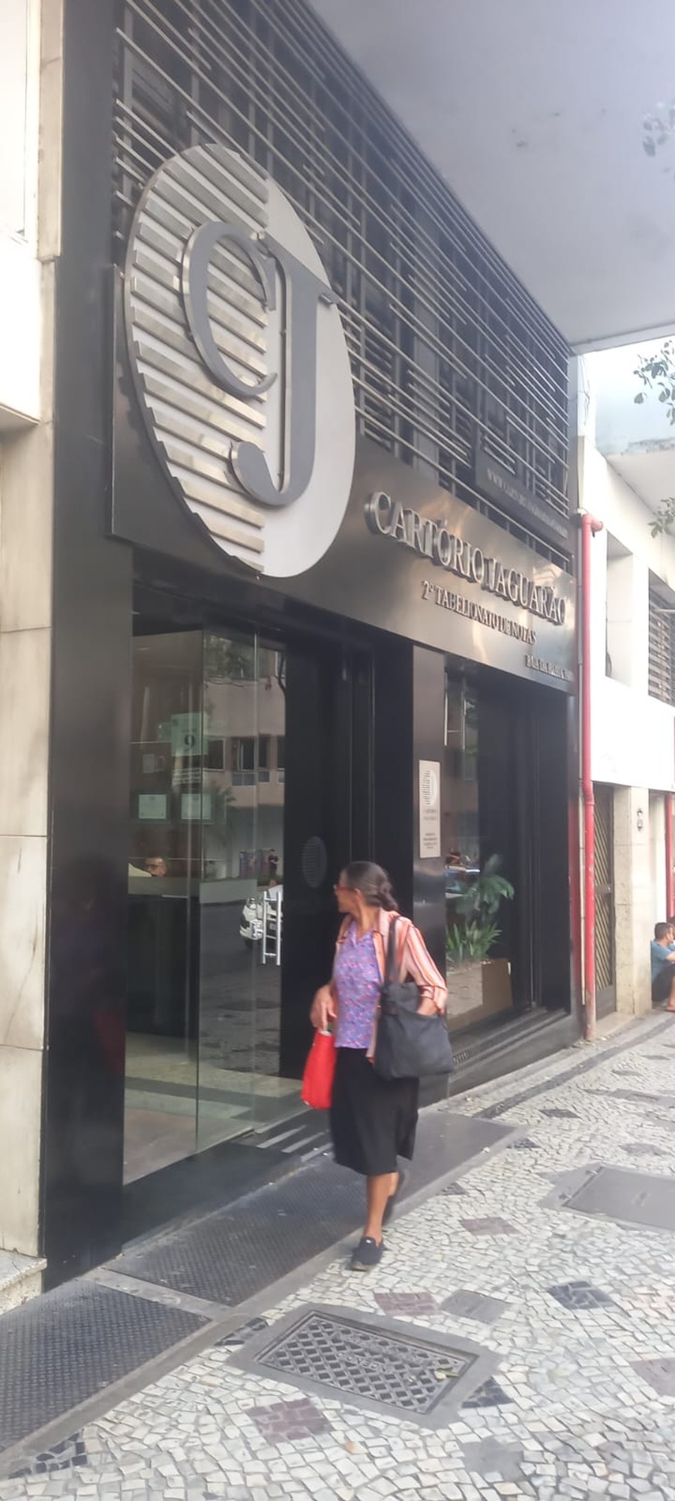 Contrato de namoro pode ser firmado em qualquer cartório de notas de maneira presencial ou pela internet — Foto: Zu Moreira/TV Globo