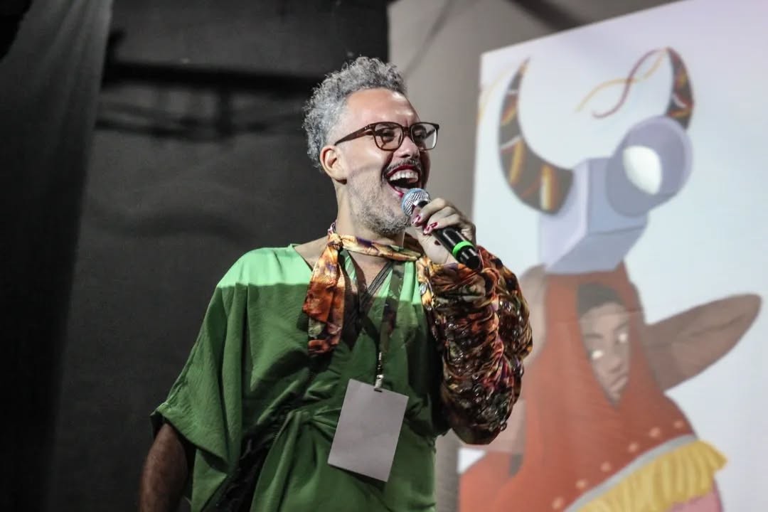 Jornalista e artista Vicente de Paula morre aos 35 anos vítima de câncer